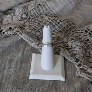 Elegant Silver Women's Ring